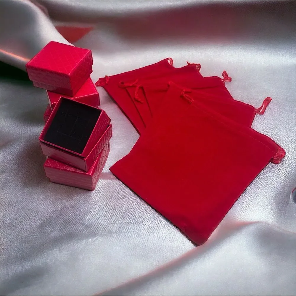 10-piece Jewelry Presentation Lot l 5 Velvetine Drawstring Pouches, 5 Ring Boxes